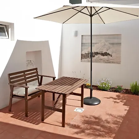Casa Aguarelas 4* エリセイラ