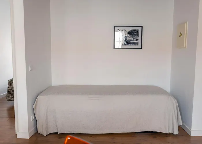 Casa Aguarelas 4*