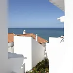 Casa Aguarelas 4*