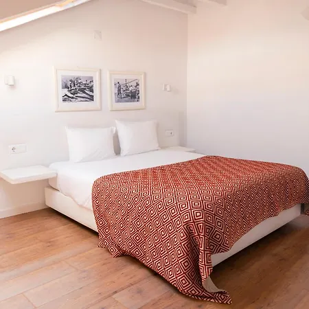Guest house Casa Aguarelas 3*
